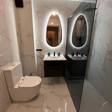 Apartment Ana - City Center Belgrado Exterior foto